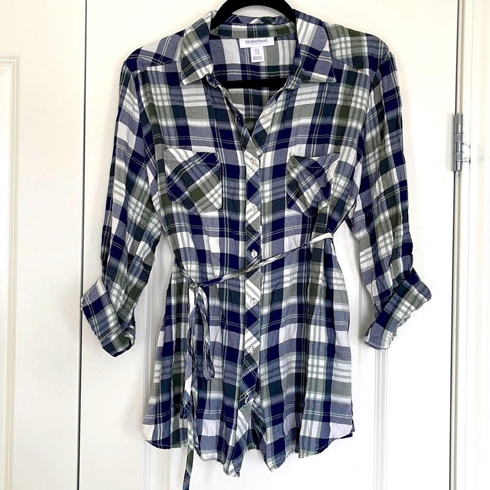 Motherhood Maternity Plaid Button Down Top